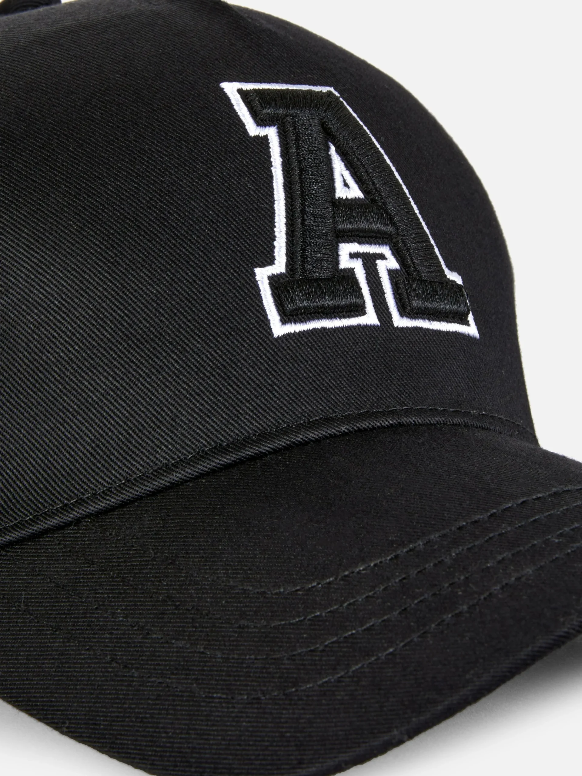 Gorra De Béisbol Con Inicial