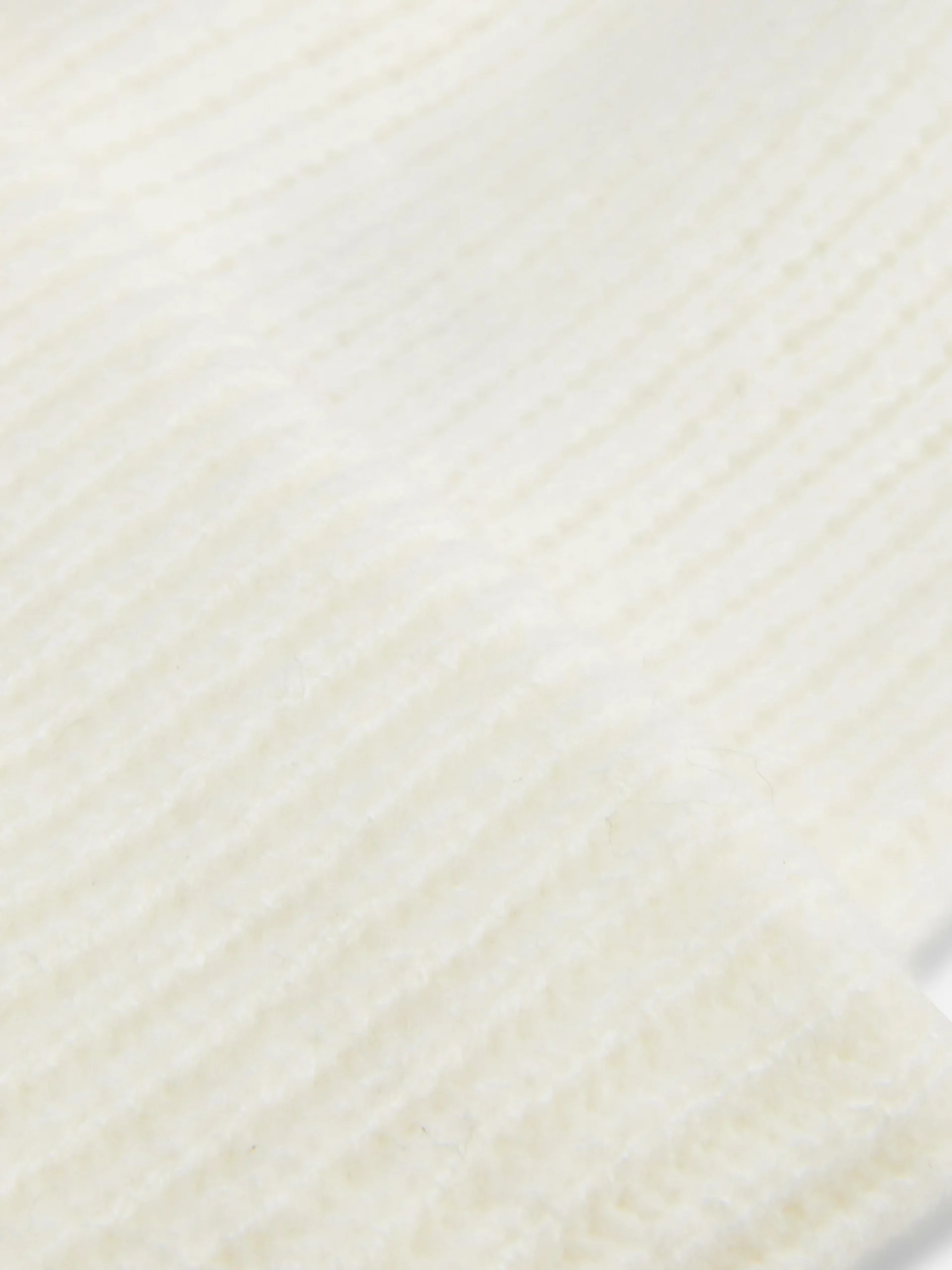 Gorro De Punto Grueso Con Borde Vuelto