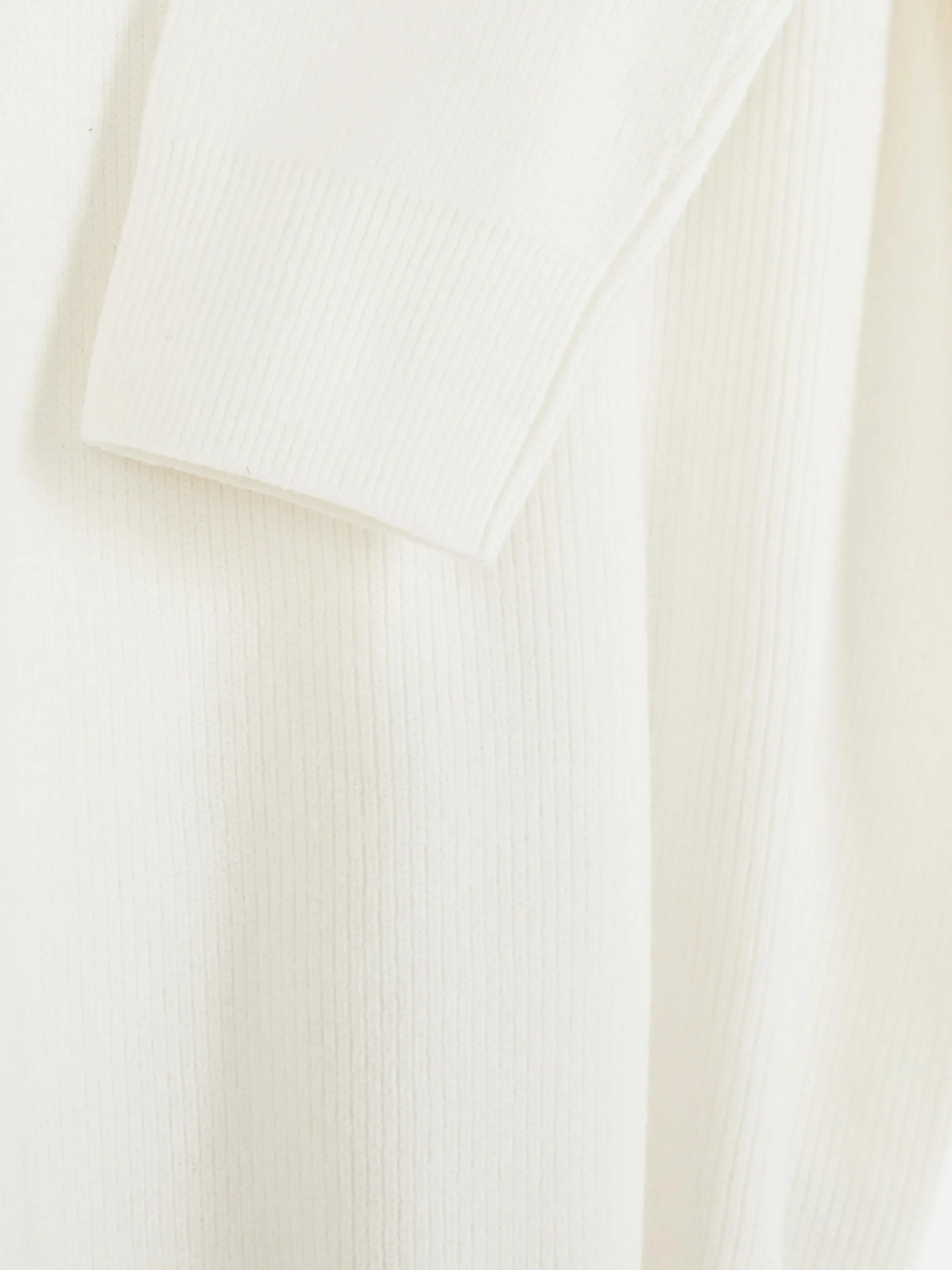 Jersey Acanalado Con Cuello Redondo