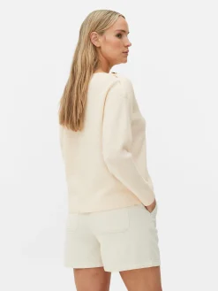 Jersey De Cuello Barco Con Botones En Los Hombros