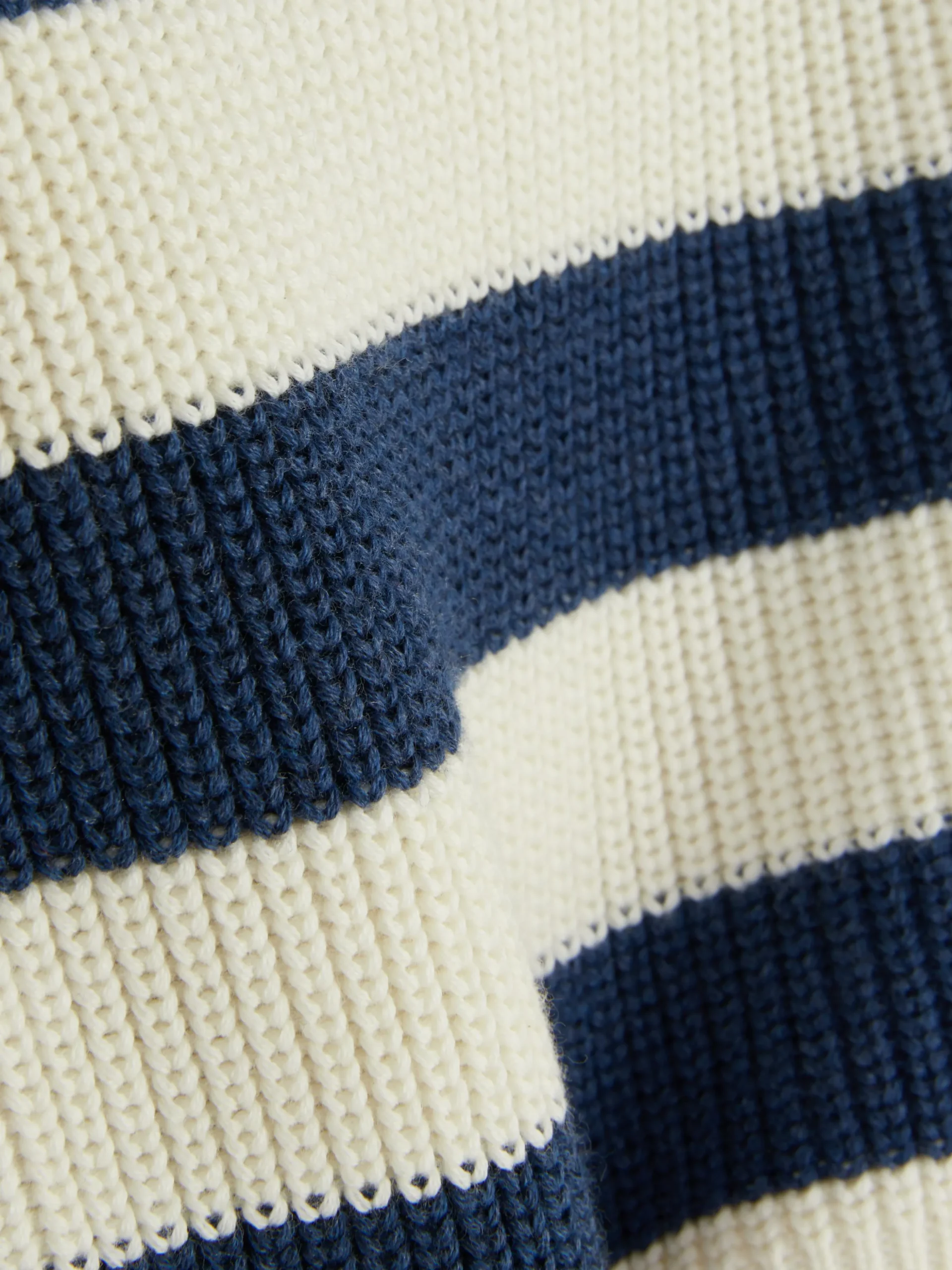 Jersey De Punto A Rayas