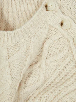 Jersey De Punto De Ochos Con Botones De Rita Ora