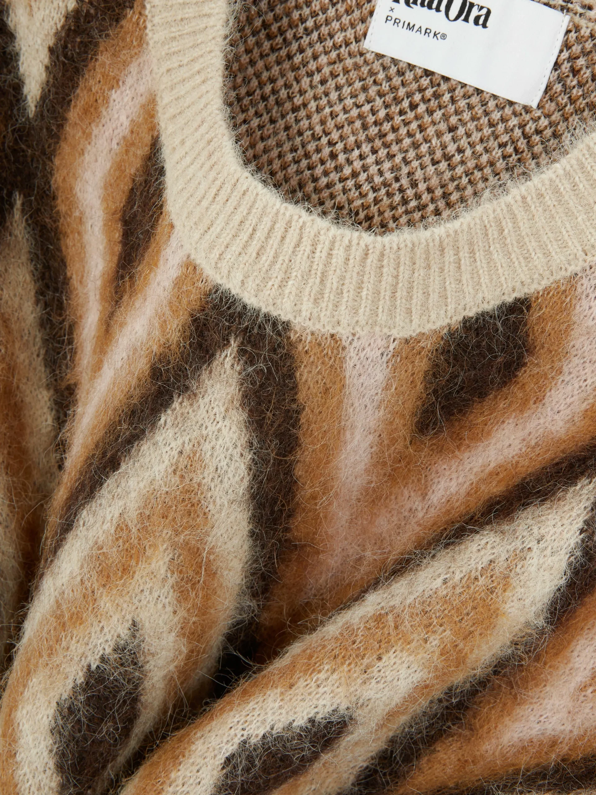 Jersey De Punto De Rombos De Rita Ora