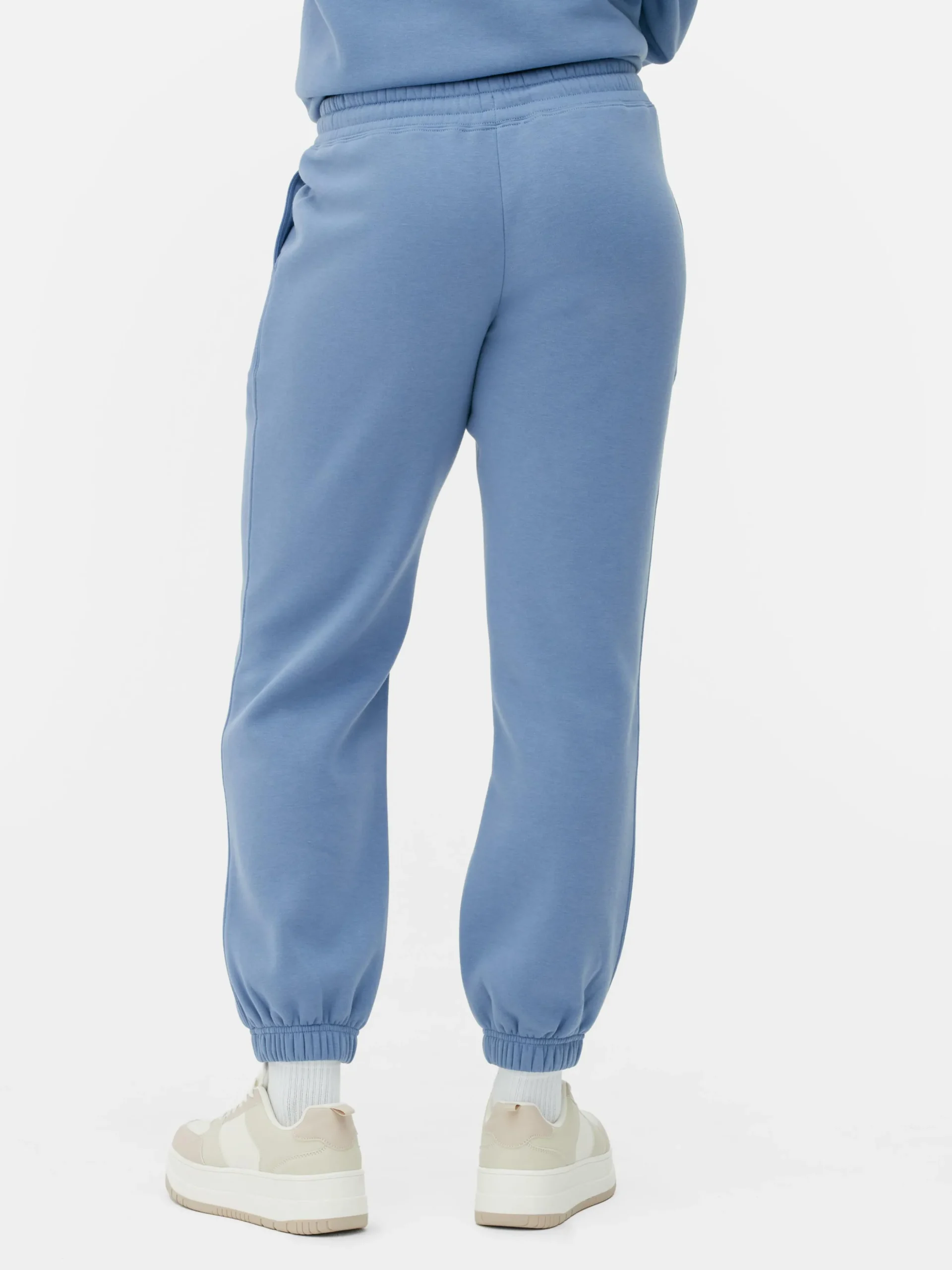 Joggers Básicos De Corte Recto