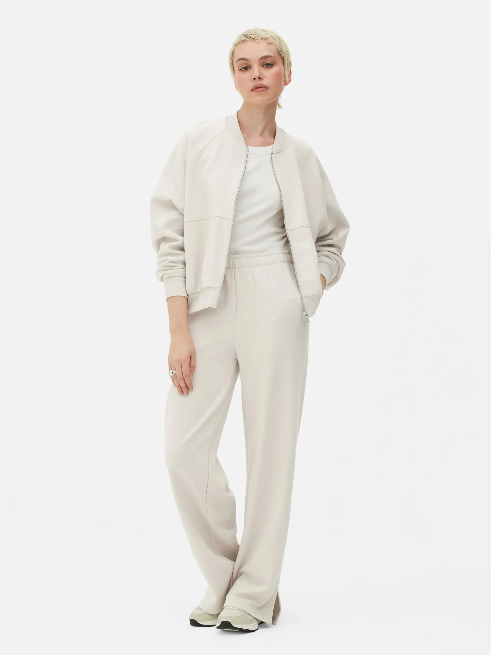 Joggers Combinables Con Aberturas En Los Bajos