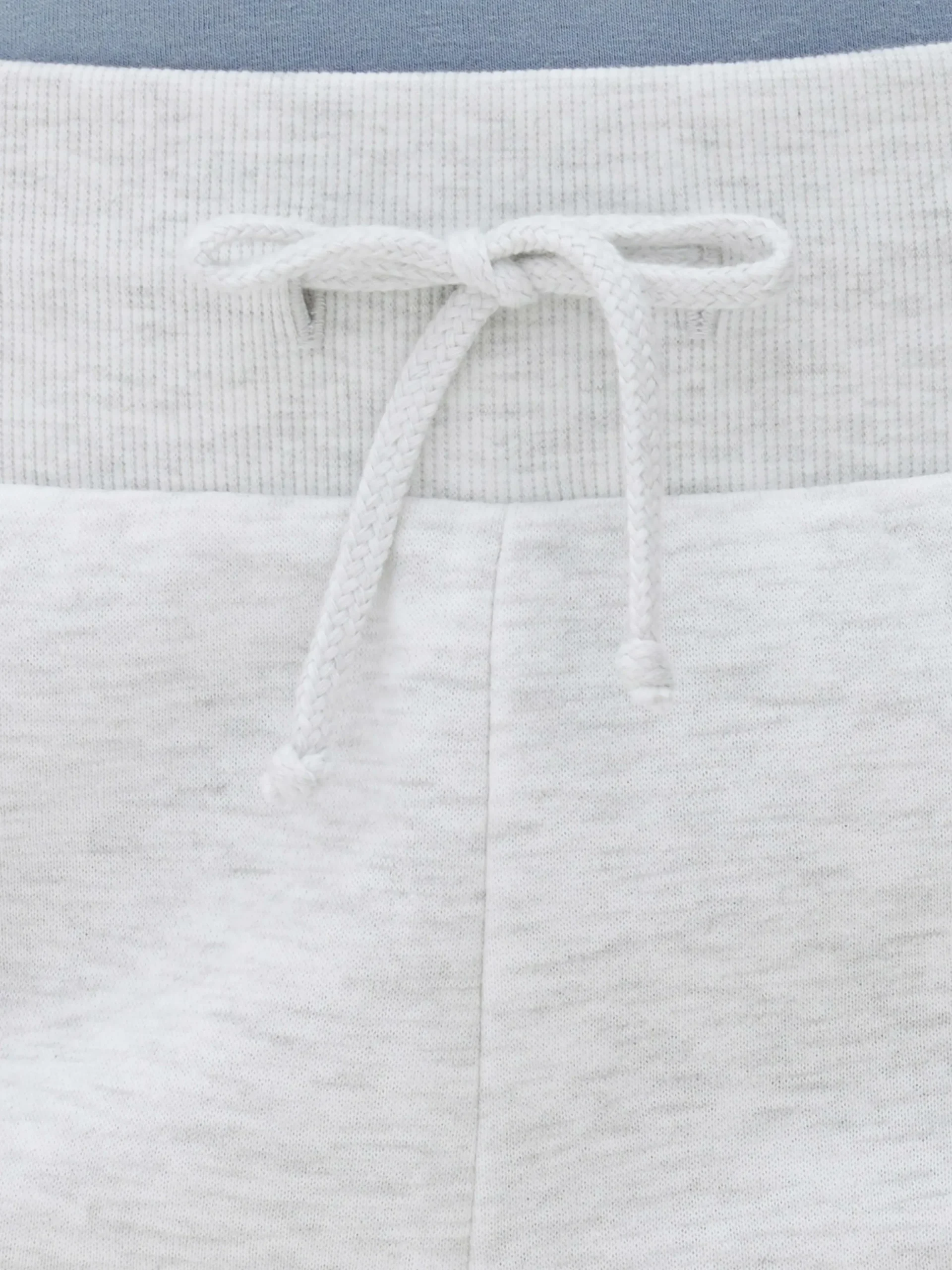 Joggers De Corte Pitillo Con Cordón De Ajuste