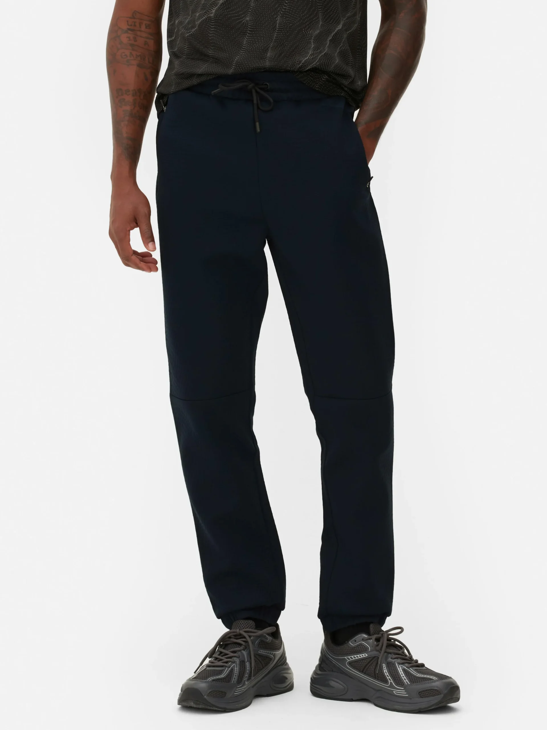 Joggers Texturizados De Cintura Elástica