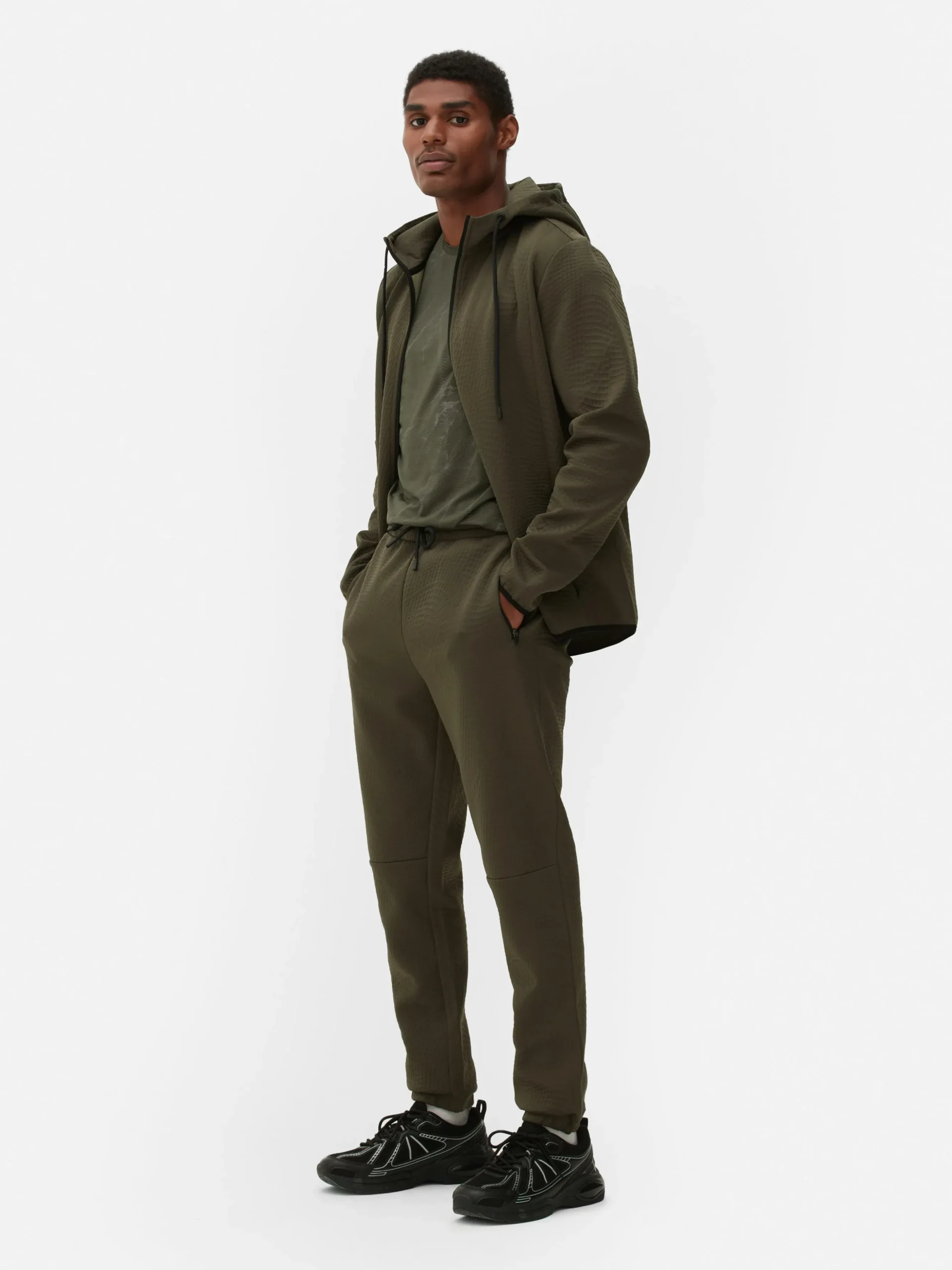 Joggers Texturizados De Cintura Elástica