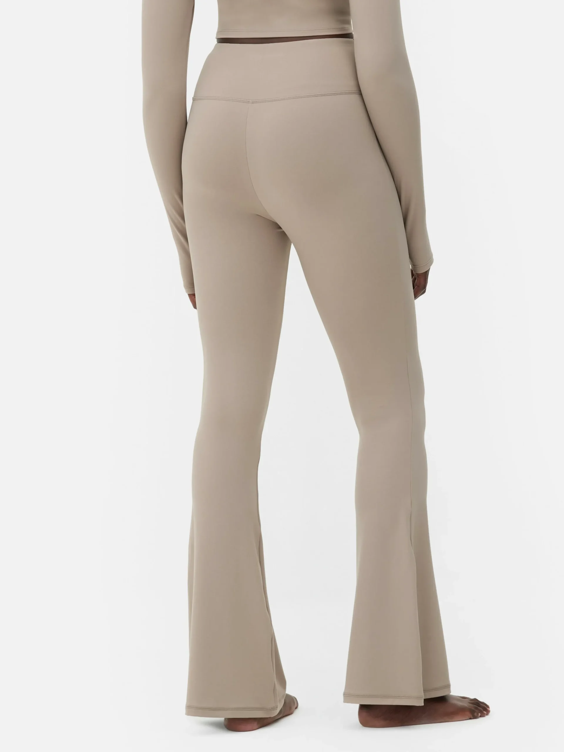 Leggings Acampanados Muy Suaves De Rita Ora