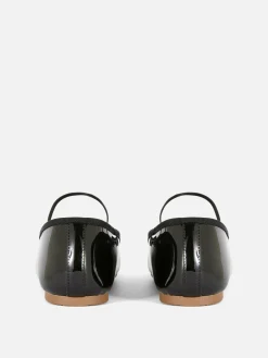 Manoletinas De Charol Con Lazo