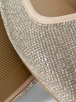 Manoletinas De Punta Cuadrada Con Tachuelas