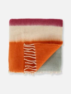 Manta Con Textura Cepillada Estampada