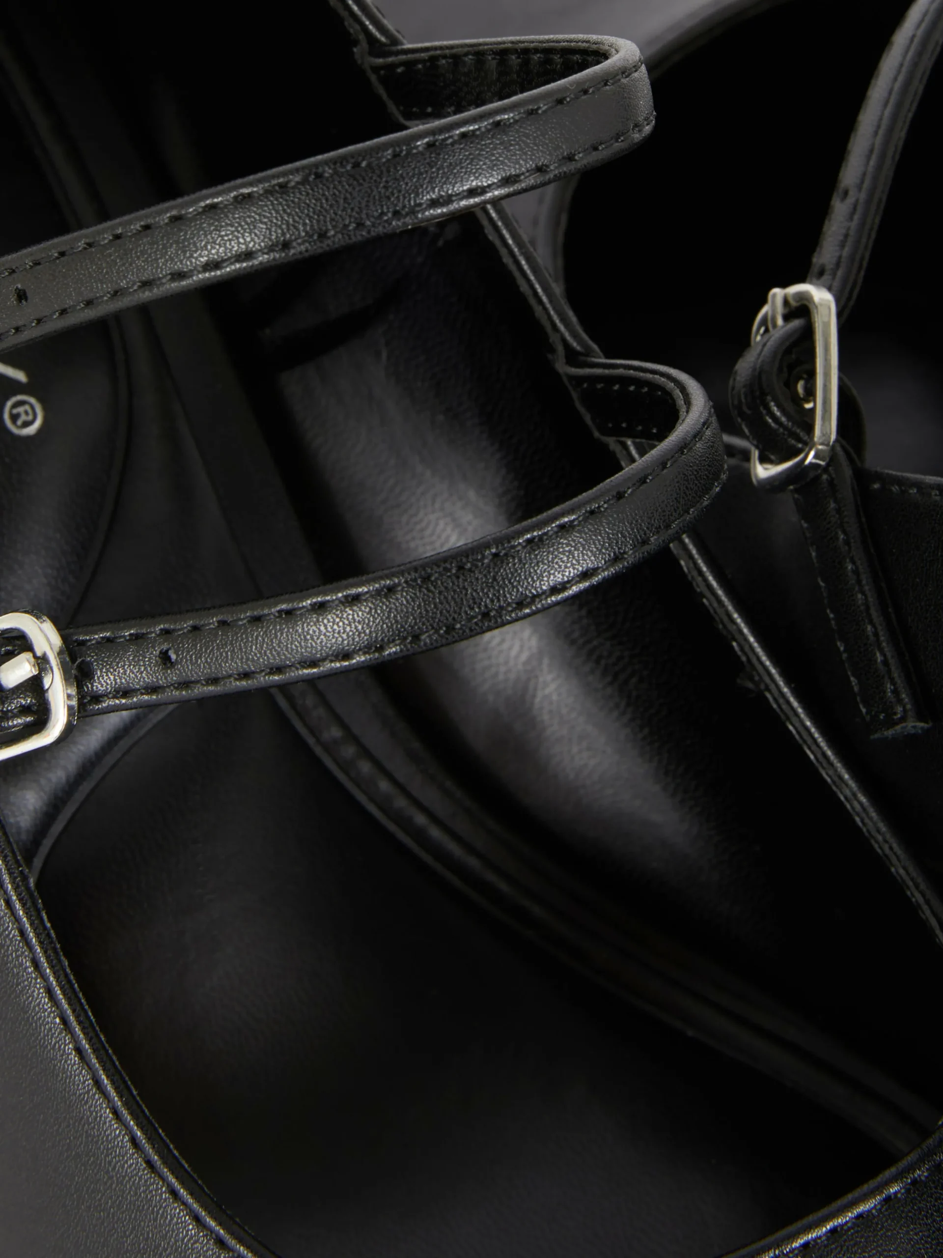 Merceditas De Tacón De Piel Sintética