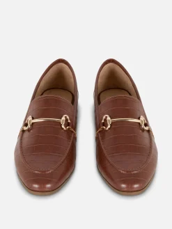 Mocasines De Piel Sintética Con Adorno Metálico