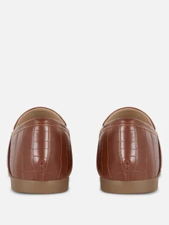 Mocasines De Piel Sintética Con Adorno Metálico