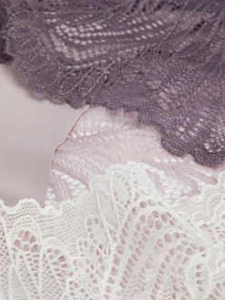 Pack De 3 Braguitas Brasileñas Con Encaje En La Parte Trasera