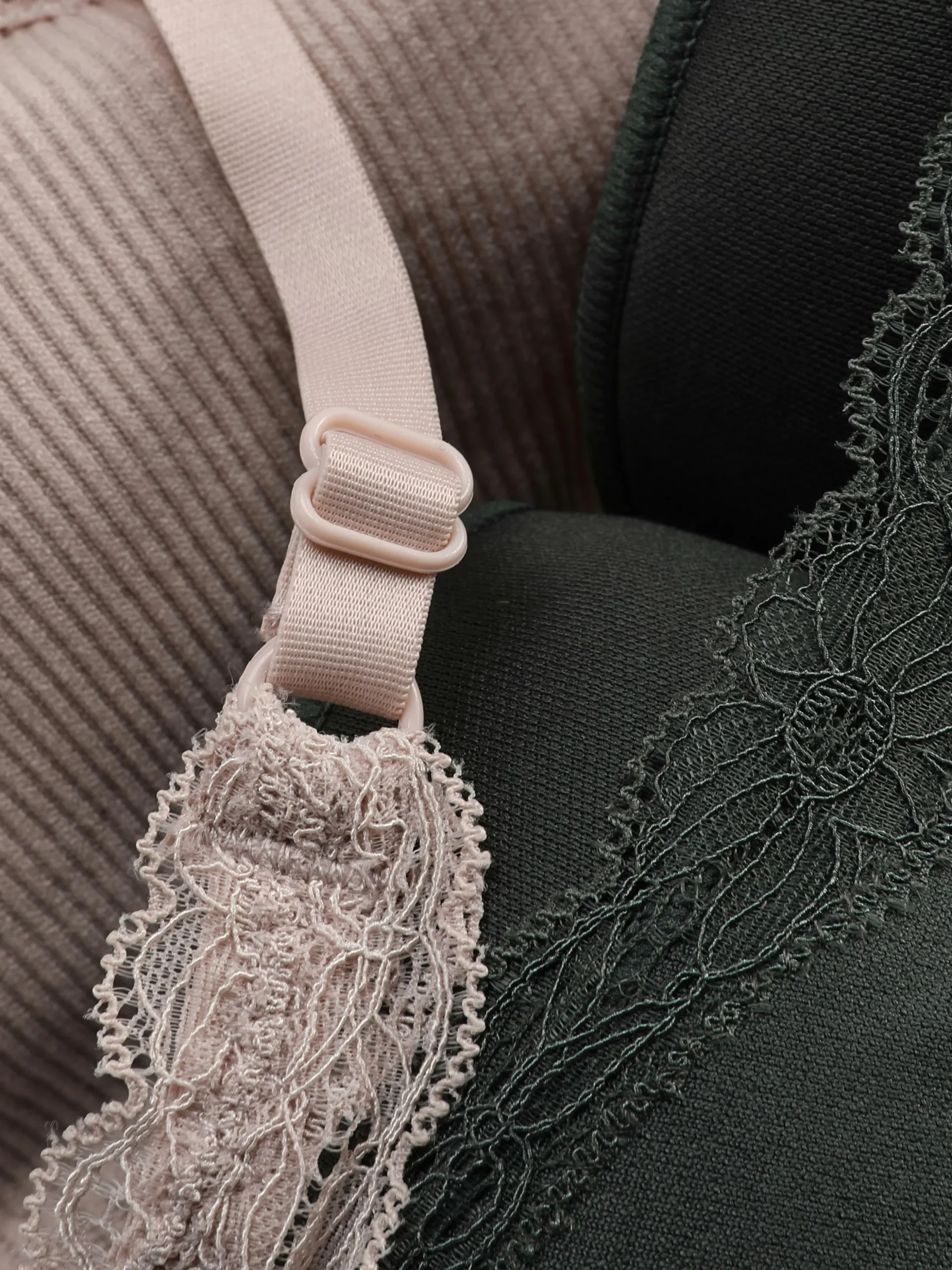 Pack De 2 Camisetas Sin Mangas Con Ribetes De Encaje