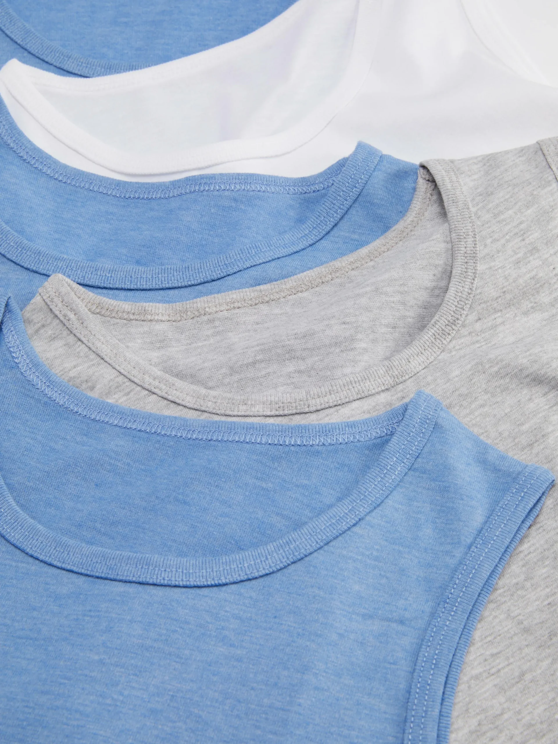 Pack De 5 Camisetas Surtidas Sin Mangas