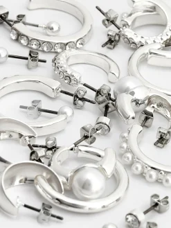 Pack De 9 Pendientes De Aro Y Botón