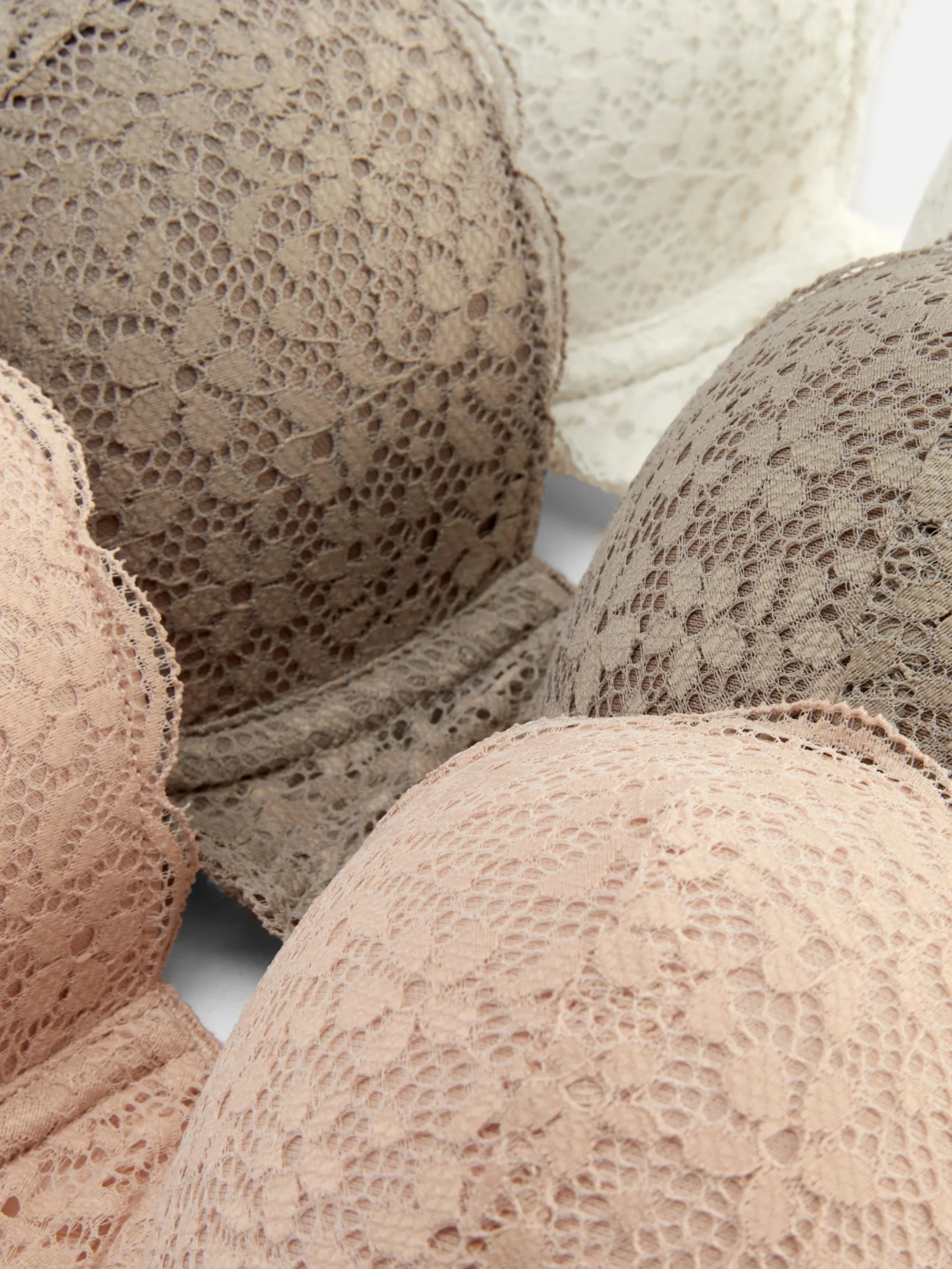 Pack De 3 Sujetadores Balconet De Encaje