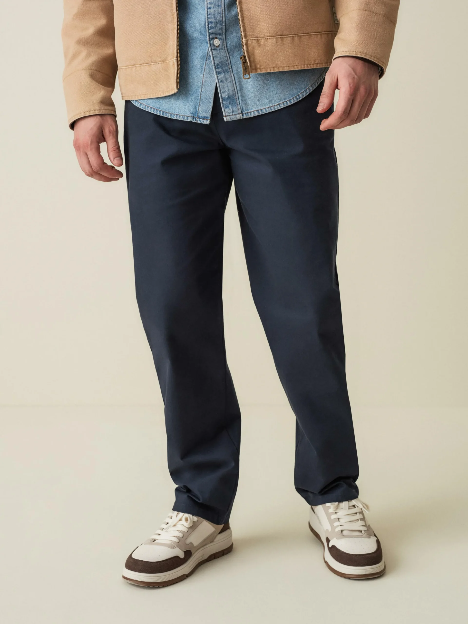 Pantalón Chino Elástico De Pernera Recta
