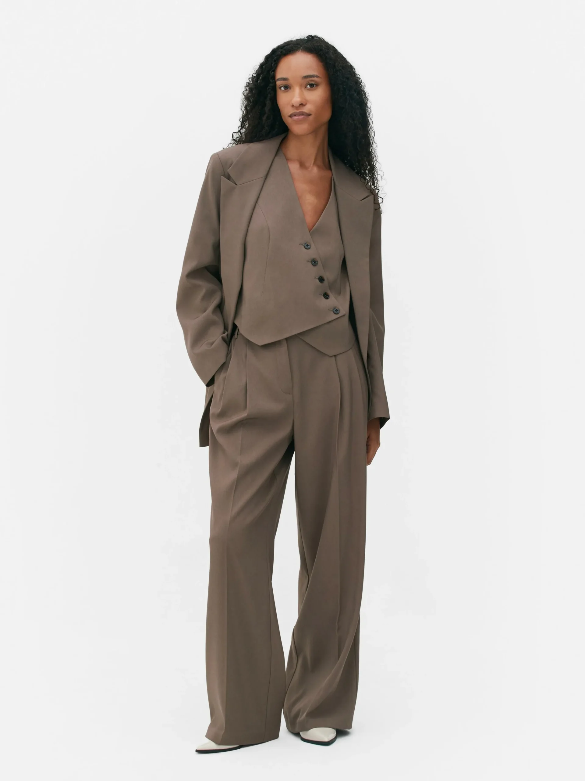 Pantalón De Vestir Con Plisado Delantero