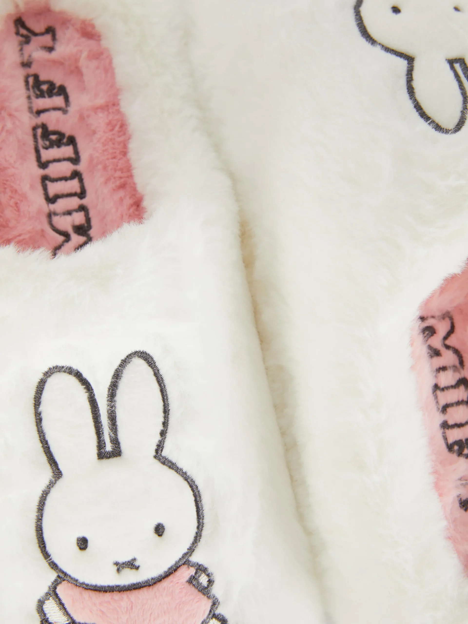 Pantuflas Destalonadas De Miffy