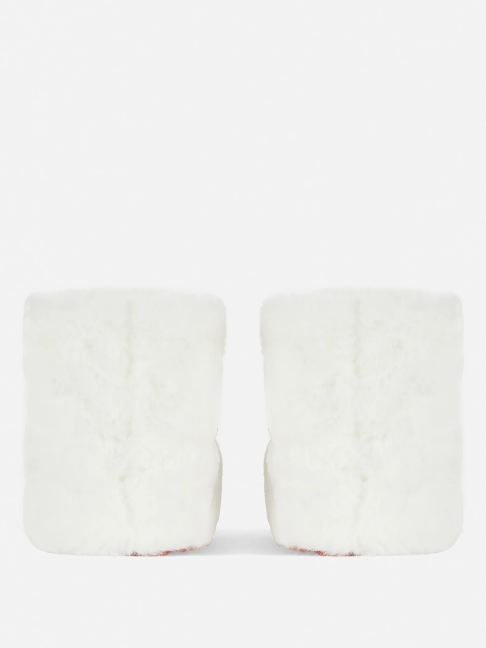 Pantuflas Tipo Patuco De Felpa De Hello Kitty