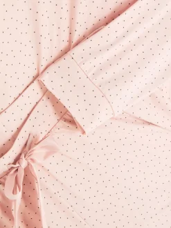 Pijama De Manga Larga Con Lazo Decorativo