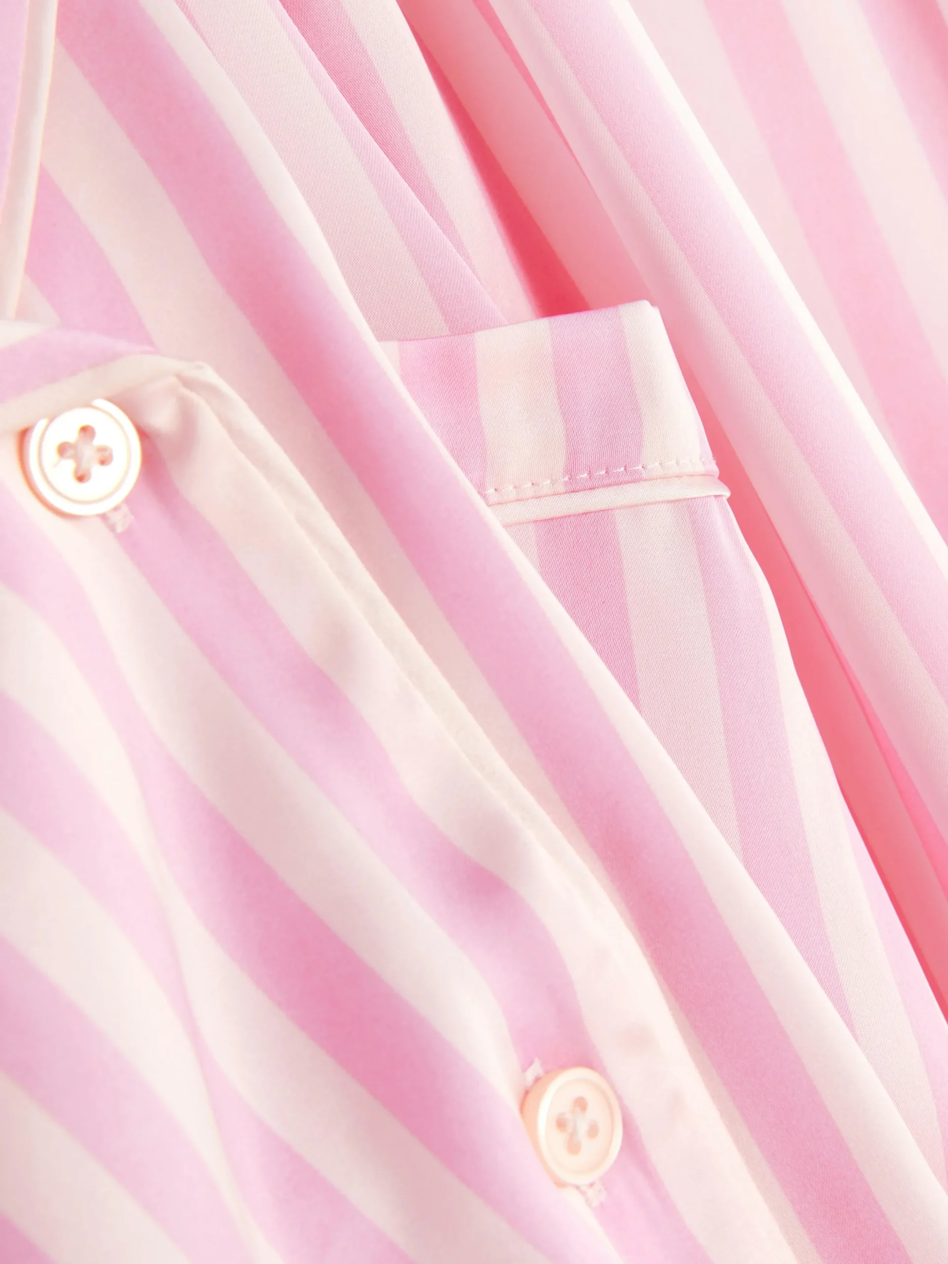 Pijama De Satén De Manga Larga