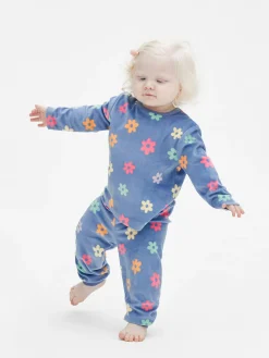 Pijama De Velvetón Con Estampado Gráfico