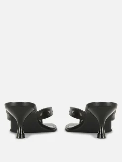 Sandalias De Piel Sintética Con Tachuelas Rita Ora