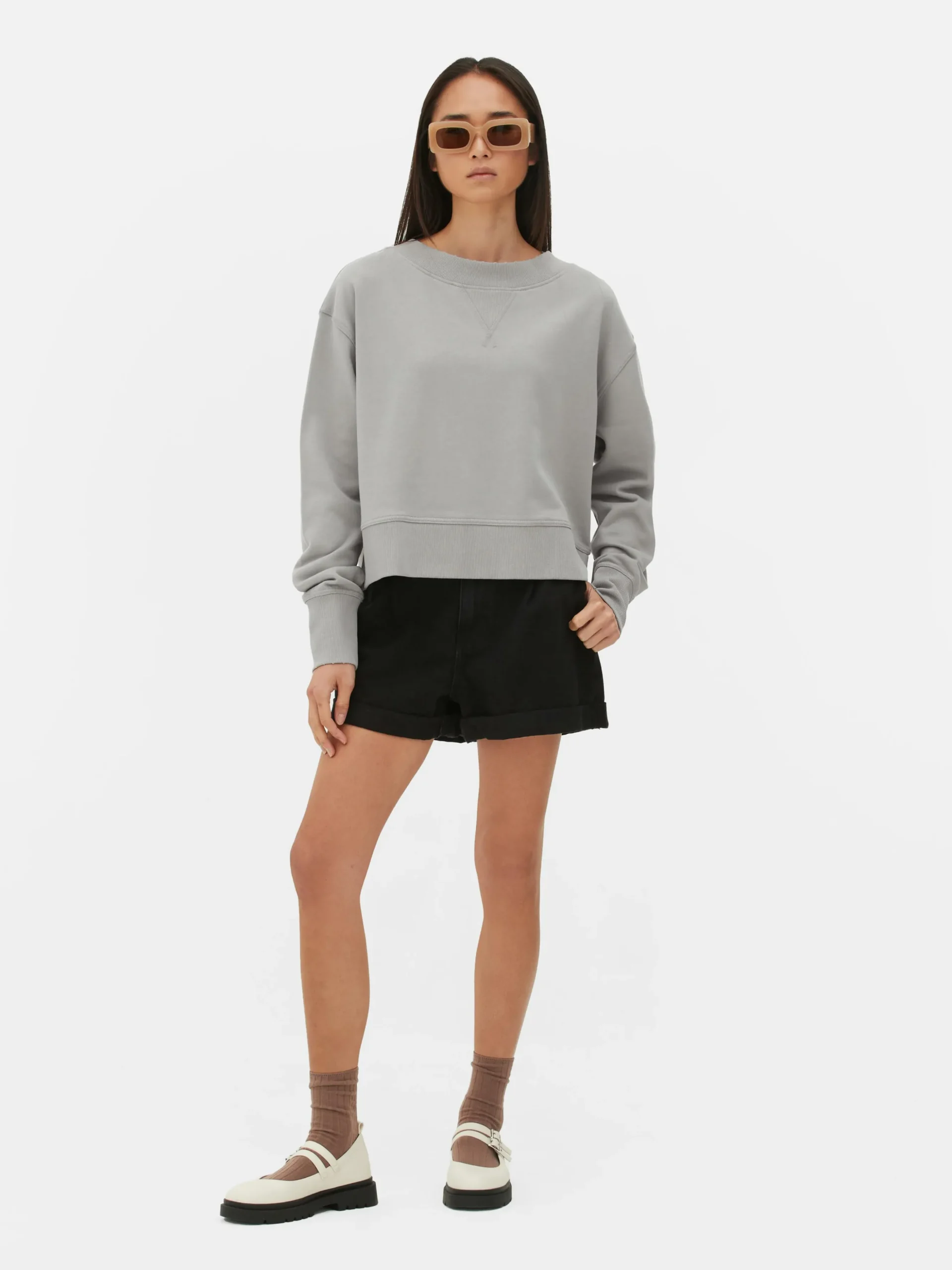 Sudadera De Cuello Redondo Y De Corte Cuadrado