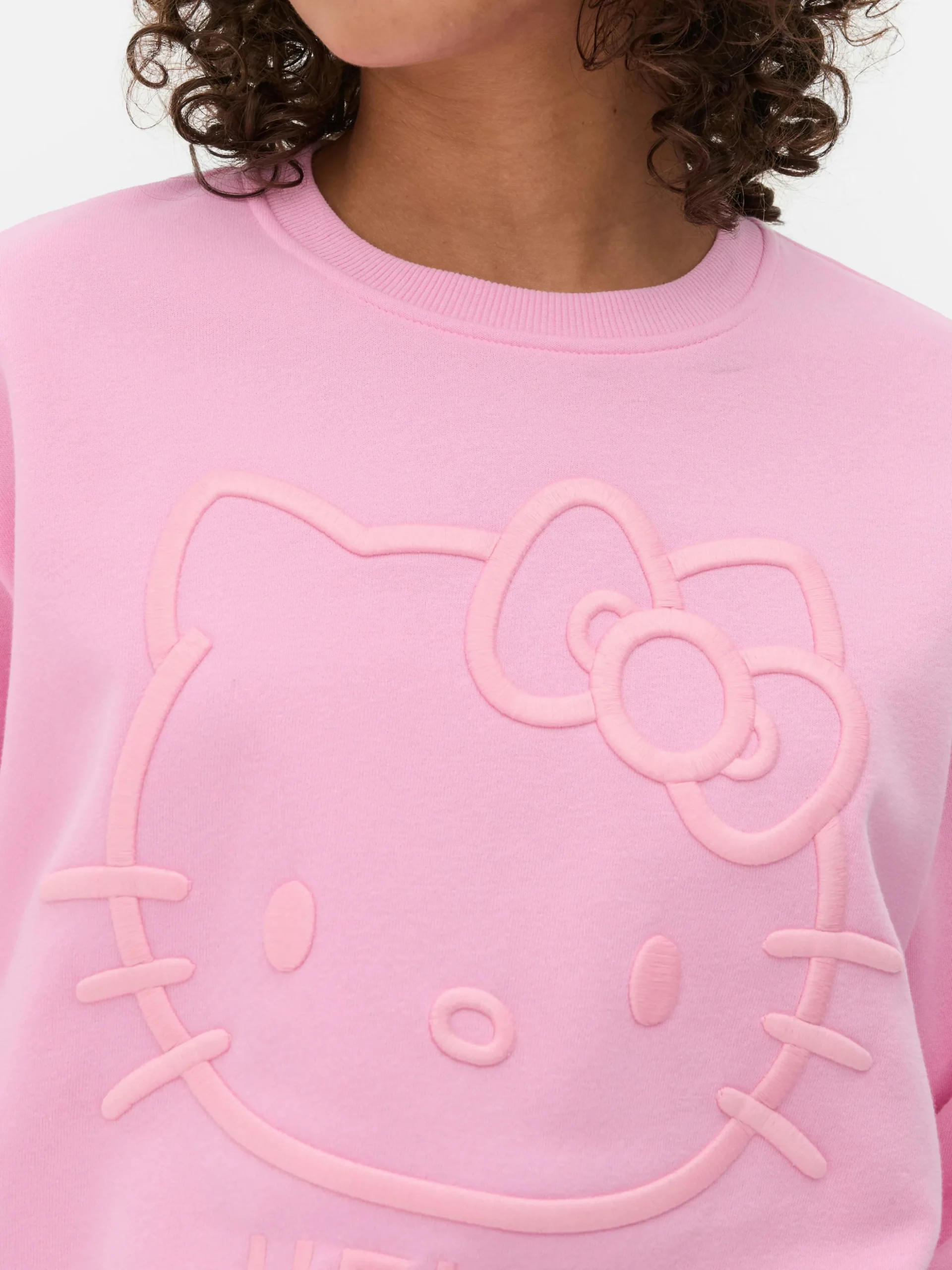 Sudadera Gráfica Con Bordado De Hello Kitty