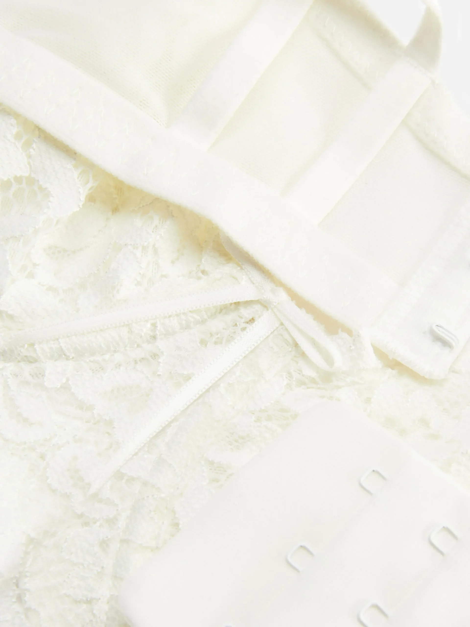 Sujetador Balconet De Encaje, Copas D-G