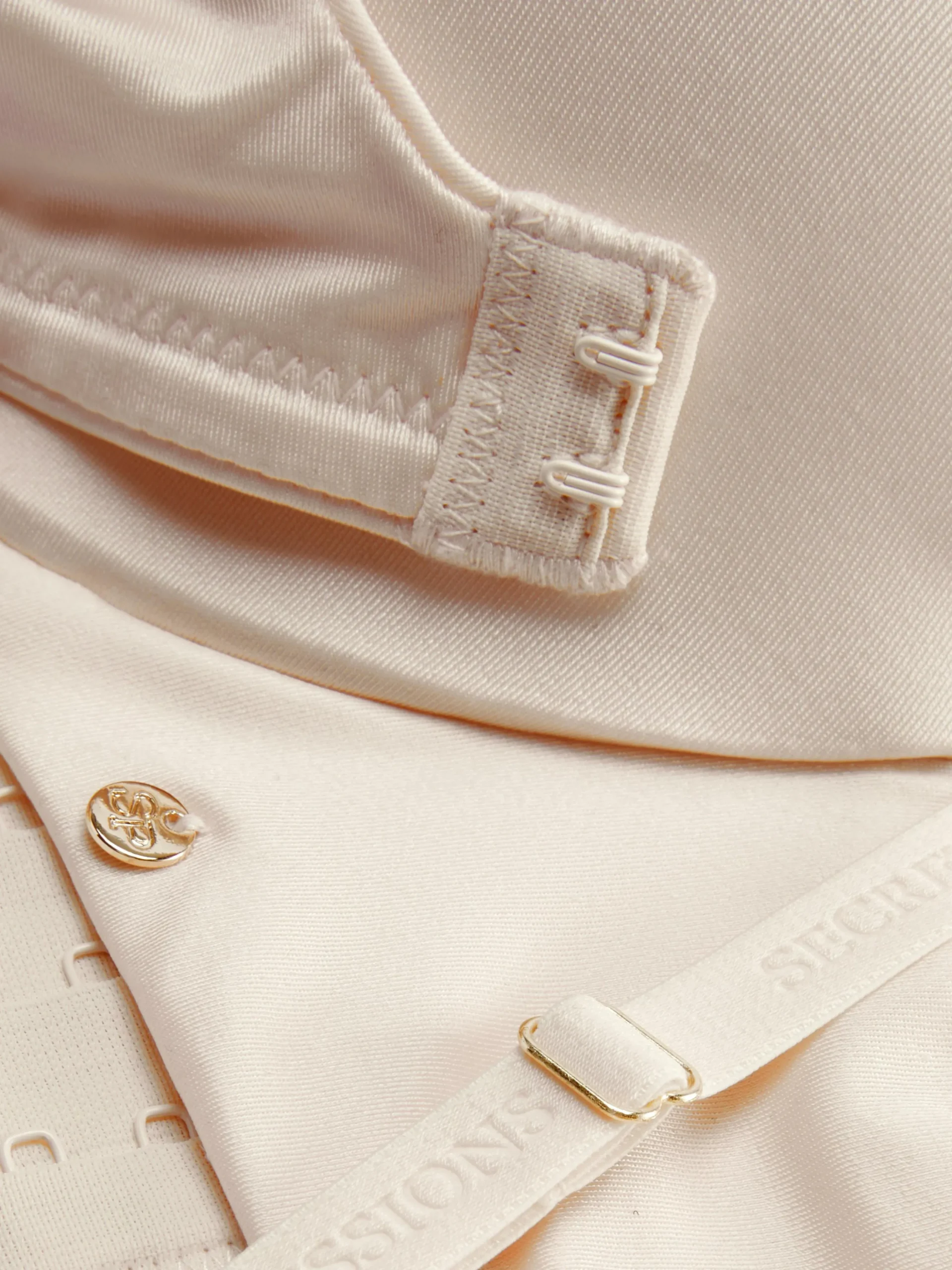 Sujetador Escotado Push-up Invisible