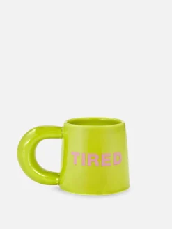 Taza Con El Mensaje «Tired»