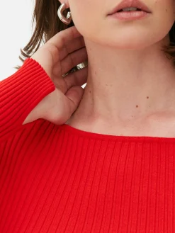 Top Acanalado Con Cuello Barco