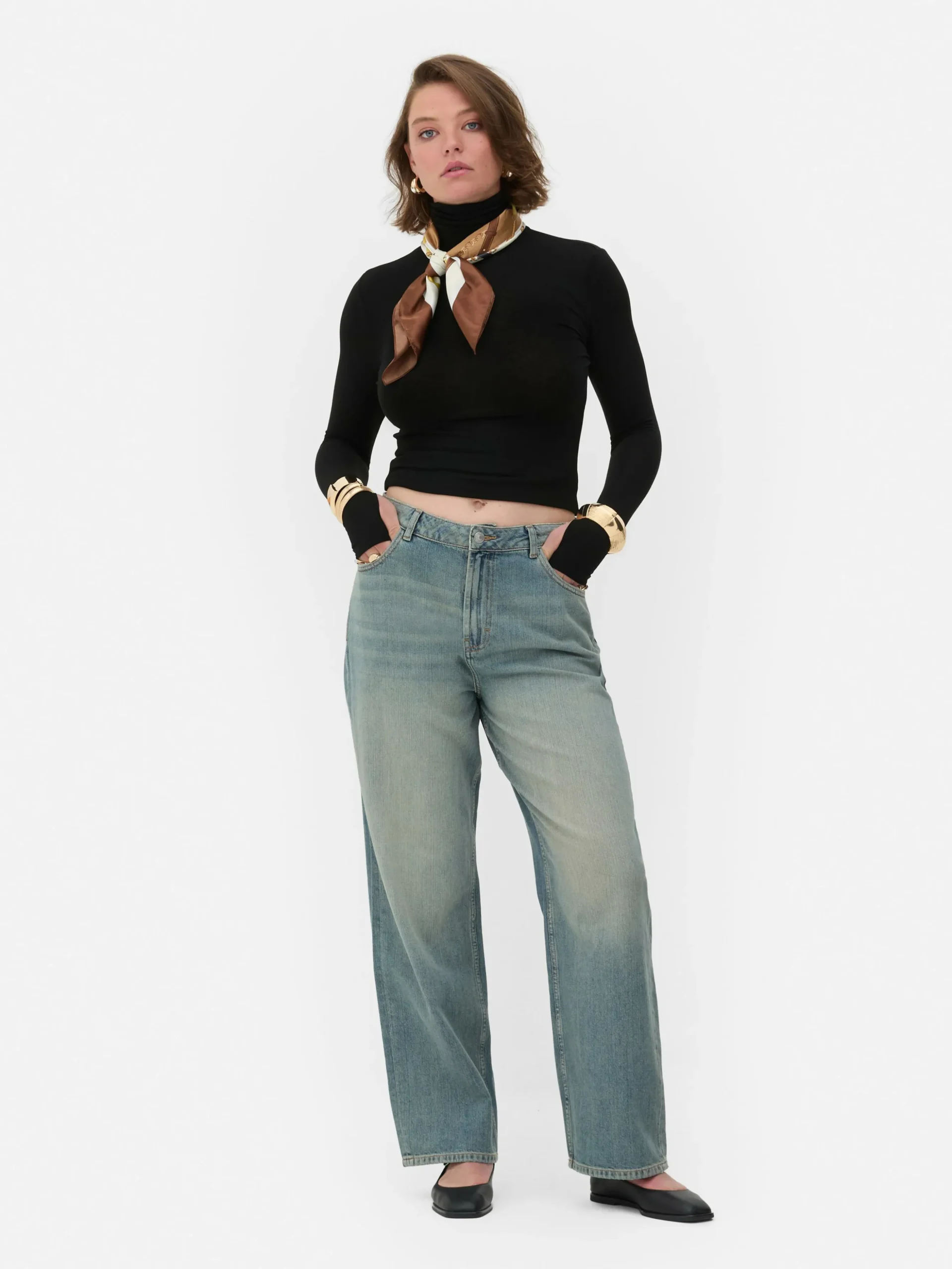 Top De Cuello Vuelto Y Manga Larga De Rita Ora