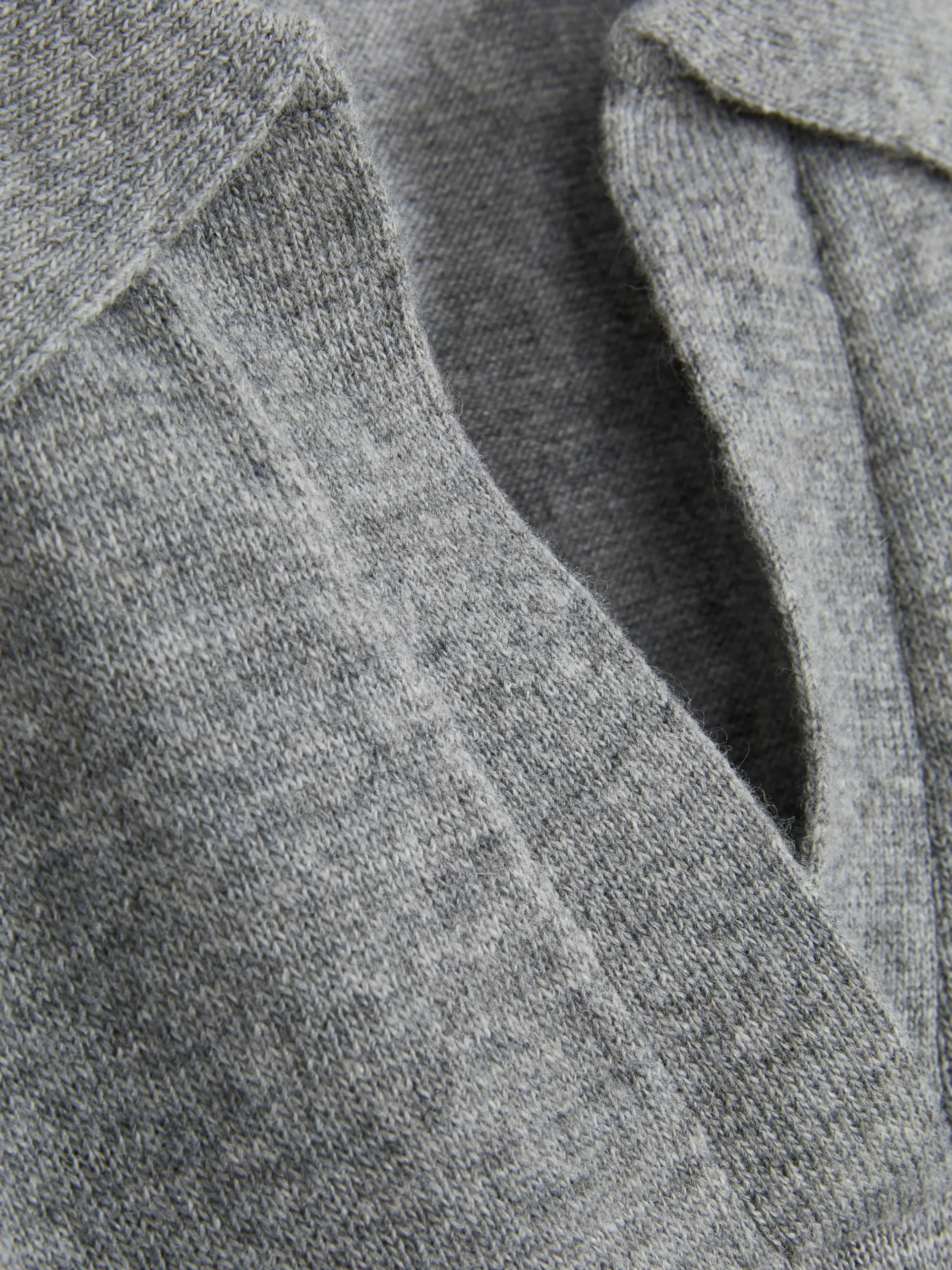 Top De Punto Fino Y Manga Corta Con Cuello