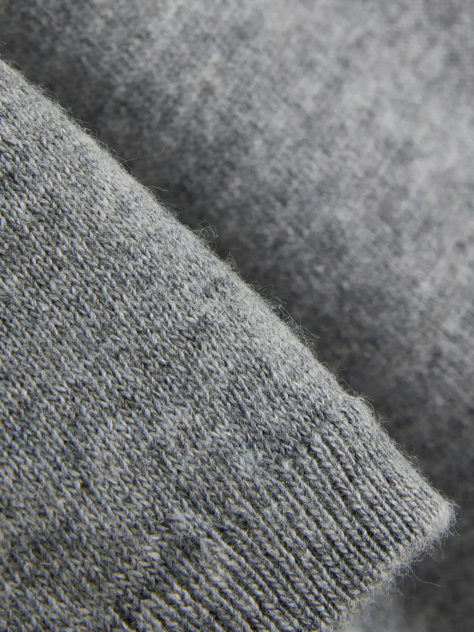 Top De Punto Fino Y Manga Corta Con Cuello