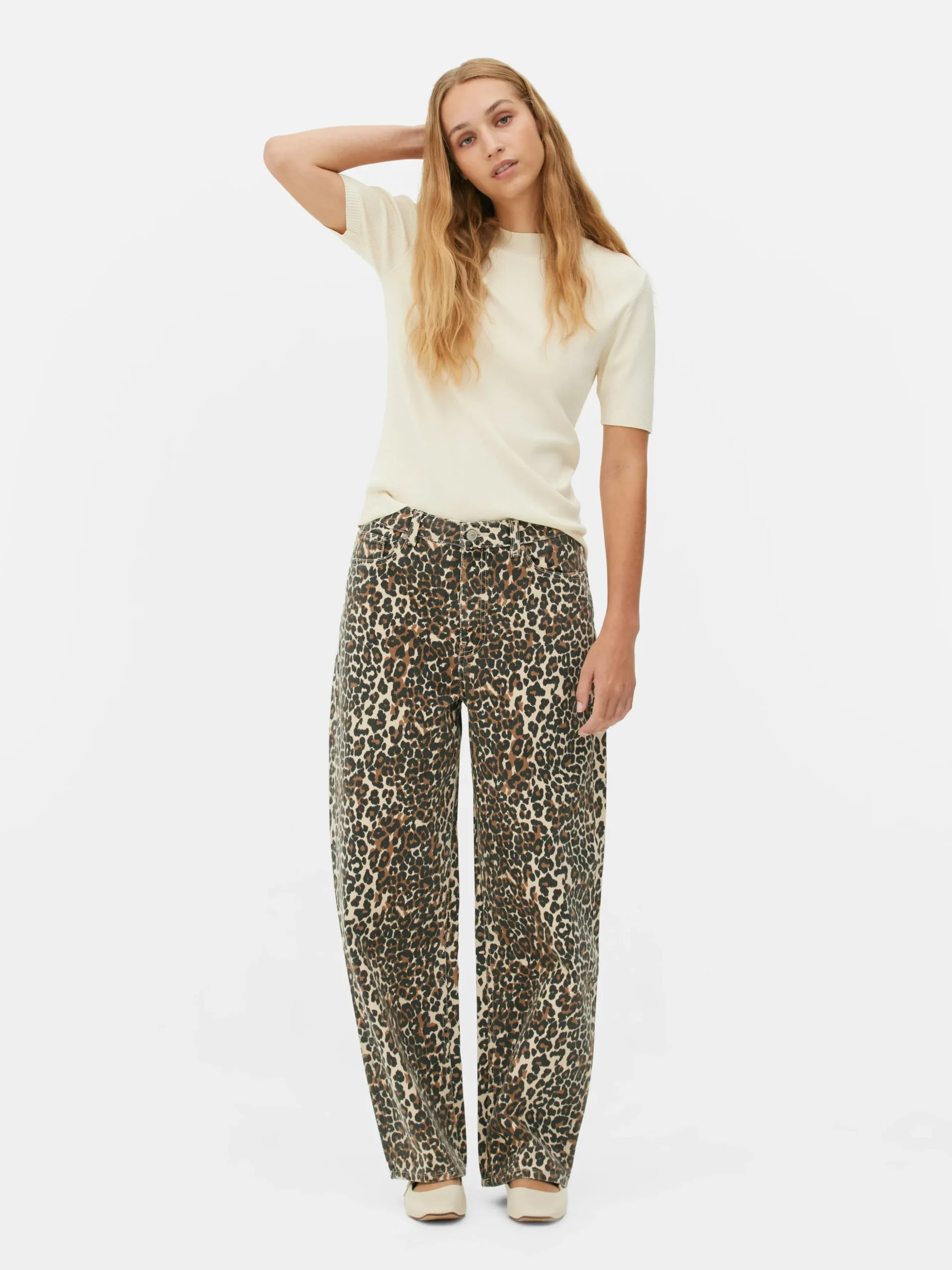 Vaqueros De Corte Bombacho Con Estampado De Leopardo