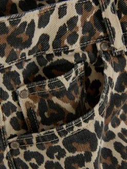Vaqueros De Corte Bombacho Con Estampado De Leopardo