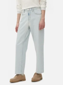 Vaqueros De Corte Holgado Y Pernera Recta