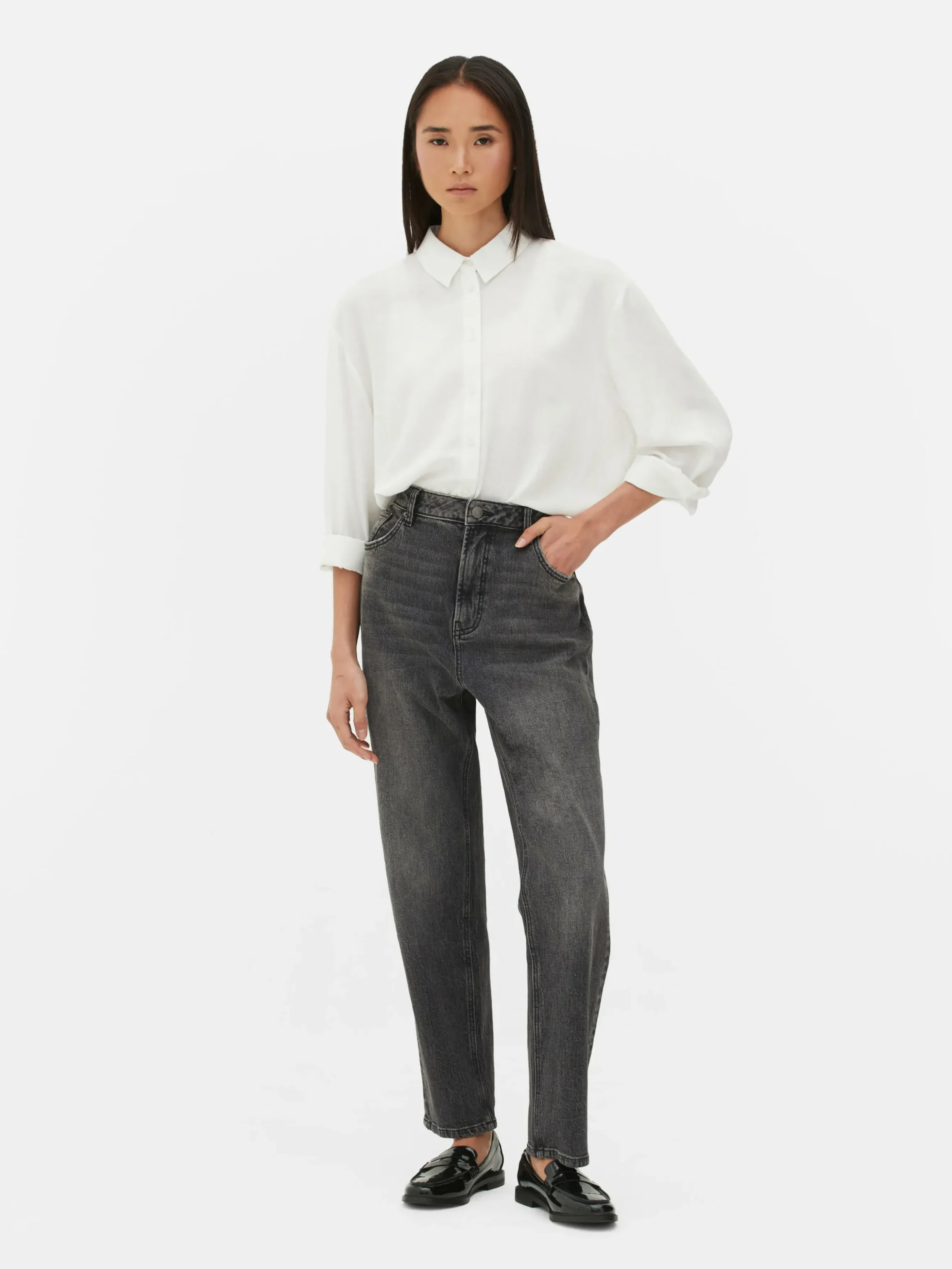 Vaqueros De Pernera Recta Y Corte Entallado