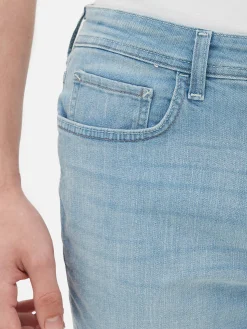 Vaqueros Entallados Elásticos