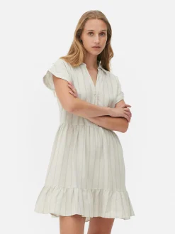 Vestido Corto Camisero De Manga Corta