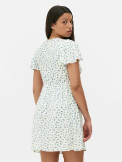 Vestido Corto De Manga Corta