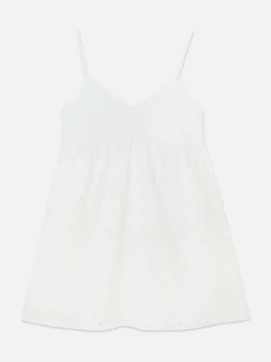 Vestido Corto De Tirantes Con Bordado Inglés