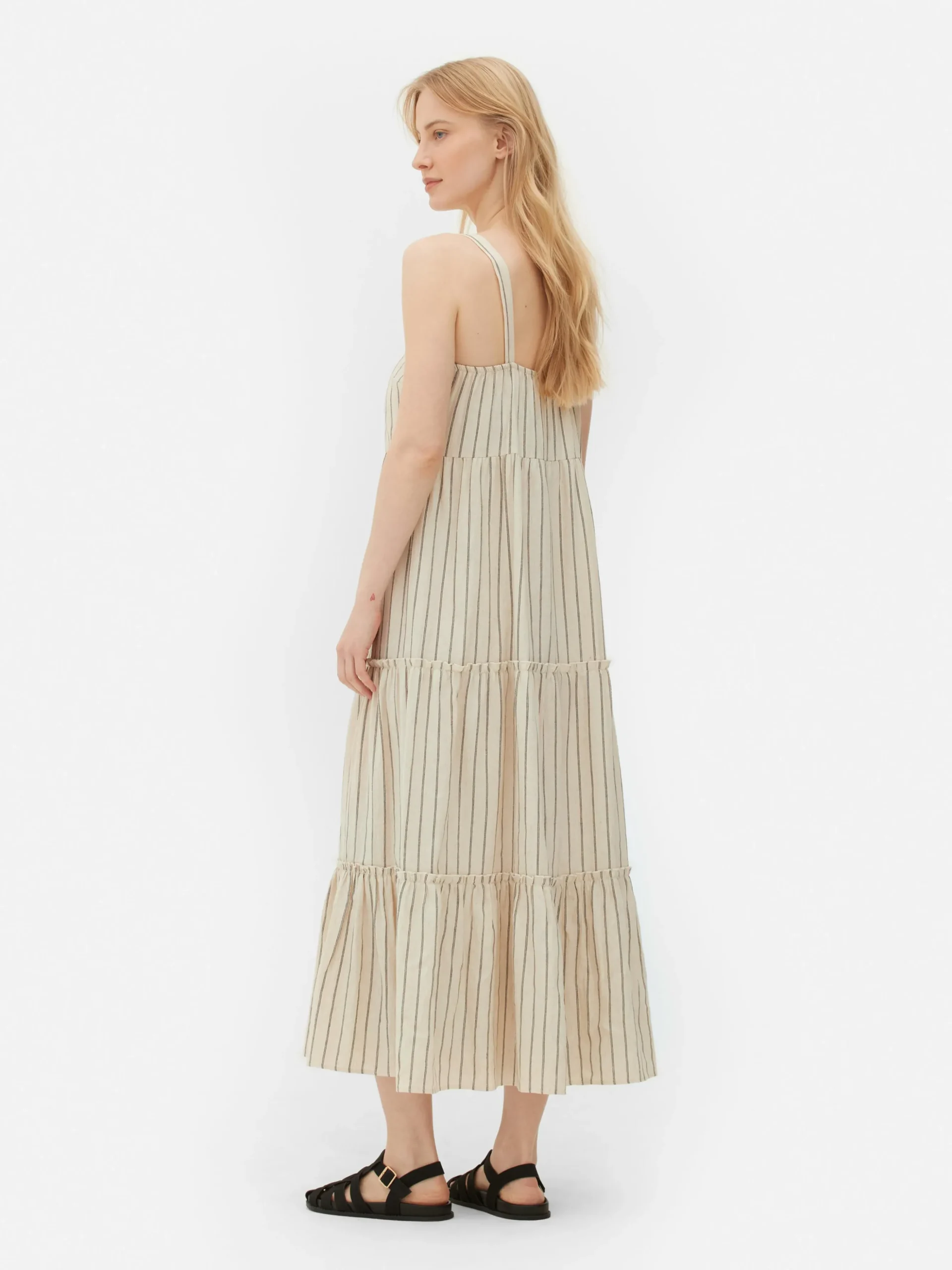 Vestido Largo De Rayas A Capas